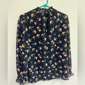 1.state blue floral top size 0x